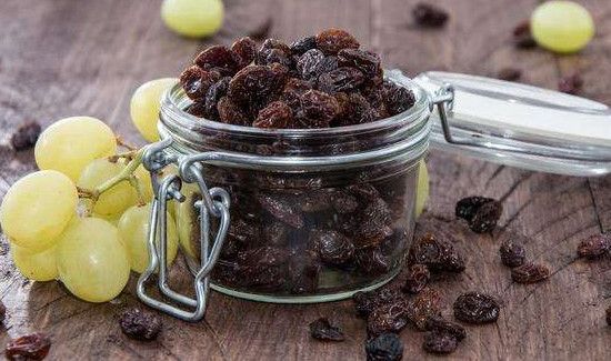 葡萄干煮水喝的禁忌