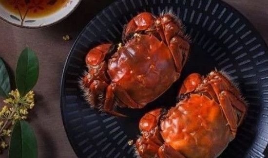 螃蟹和西红柿鸡蛋能一起吃吗