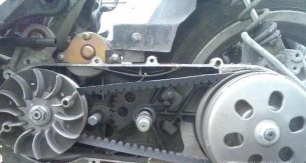 摩托车(踏板车)换皮带