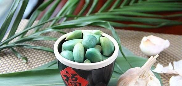 腊八蒜用什么醋好？