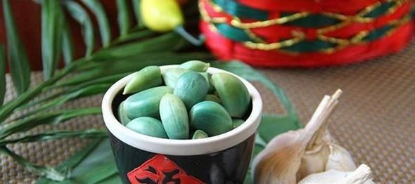 腊八蒜用什么醋好？