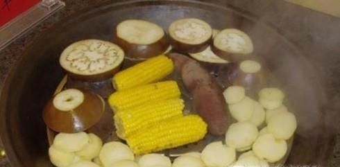 吃滚烫的食物会有哪些危害