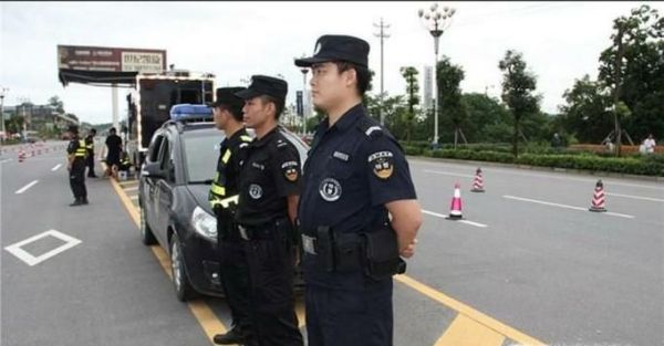 怎样才能当上辅警