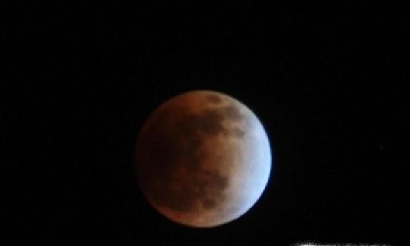 红月亮的观测要点和发生时间