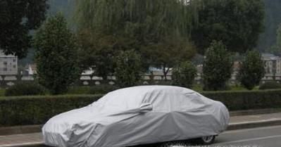 冬天汽车玻璃结冰怎么办