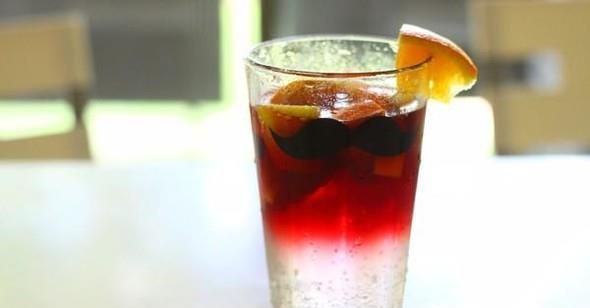 酒和雪碧可乐一起喝好吗