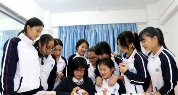 中国教师的现状是什么样？