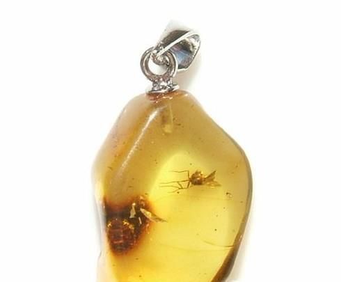 琥珀如何保养？