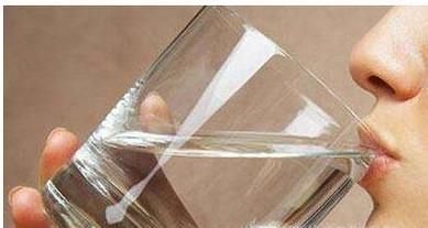 冬天开空调干燥怎么办，开空调室内空气干燥解决方法