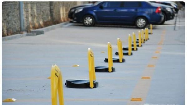 怎样对付没素质乱停车的人