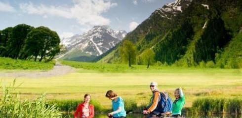 中产阶级的划分标准是什么