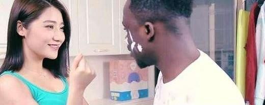 广告为什么会有歧视色彩