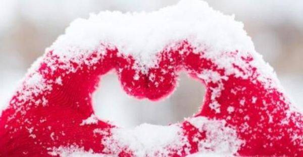 6种超火的比心表白手势