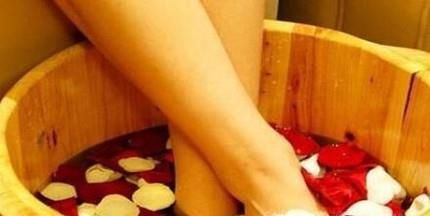 冬天手脚出汗是怎么回事