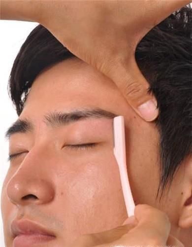 4个小妙招教你摆脱大额头