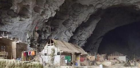 什么是穴居部落 穴居部落里的人为什么不愿搬走