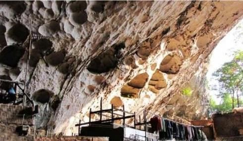 什么是穴居部落 穴居部落里的人为什么不愿搬走