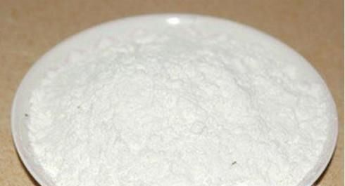 衣服被笔画脏了，如何清洗干净？