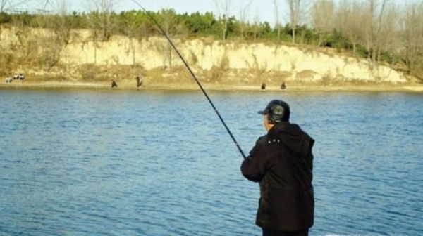 冬季钓鱼技巧 六个不钓教你在冬季如何钓鱼