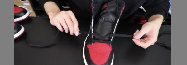 aj鞋带自然垂落步骤