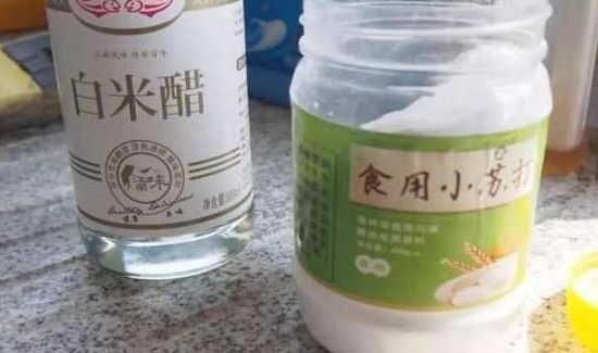 食用小苏打可以洗衣服吗