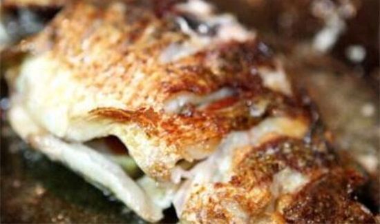 煎鱼用大火还是小火