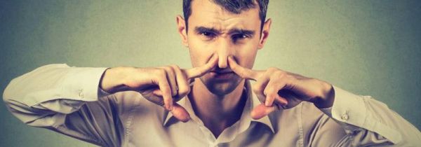 如何知道自己身上臭不臭