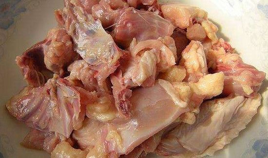 鸡肉和红萝卜能一起吃吗