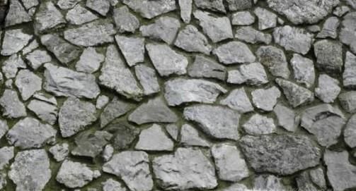 耳朵里进水了如何解决？