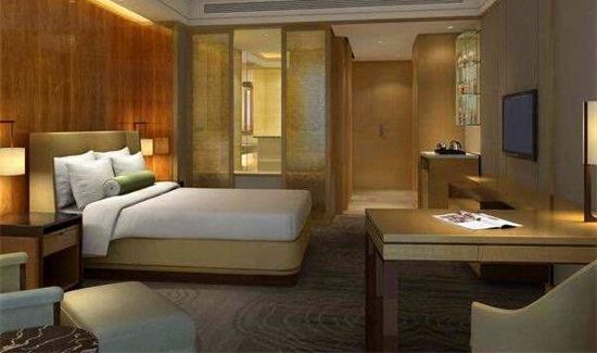 为什么下雨天甲醛会生高呢