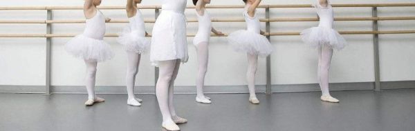 小踢腿的要点和要求