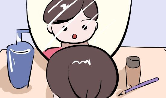 为什么离镜子越远脸越大