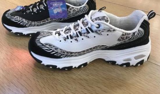 斯凯奇熊猫鞋三代区别