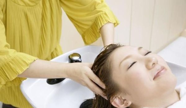 盘点洗头的6个错误习惯