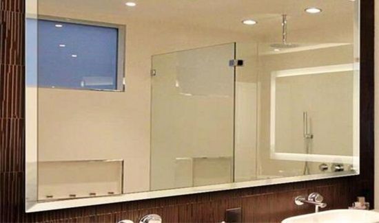 为什么洗澡时镜子上会有水雾