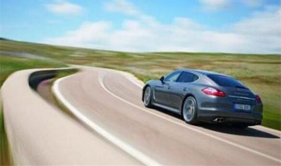 车跑高速方向盘要打多点才有反应