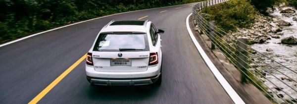 高速上可以换人开车么