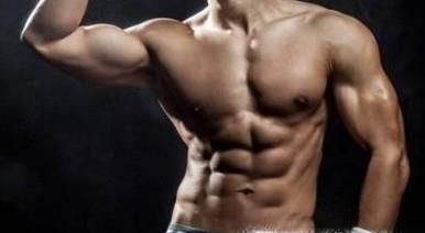 为什么有的人六块腹肌，有的人八块腹肌呢？