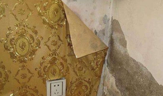 墙纸脱落修复方法