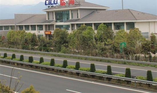 高速服务区加油站是中石油还是中石化