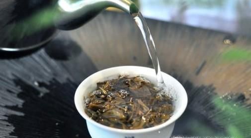 怎样判断茶叶的优劣？