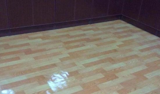 地板革如何清洗更干净