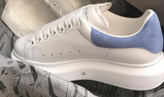 怎样预防白鞋底发黄