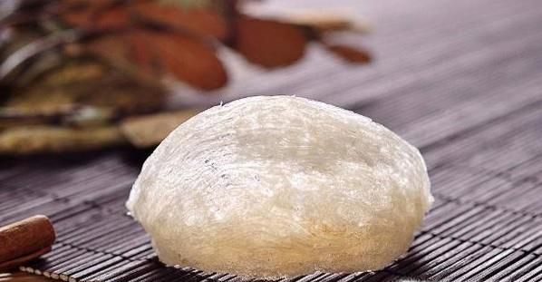 选购燕窝有什么需要注意的地方？