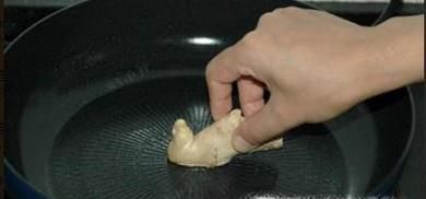 新买的锅使用前应该怎么处理一下