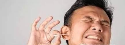 感冒时候耳朵疼肿是怎么回事