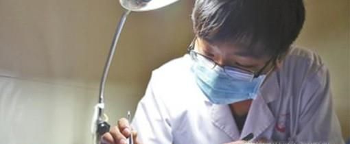 频繁换药不利于伤口愈合？