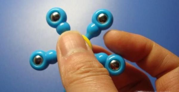 指尖陀螺花式玩法