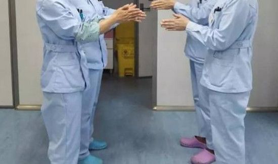 手卫生三前两后是什么