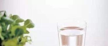 每天到底需要喝多少水